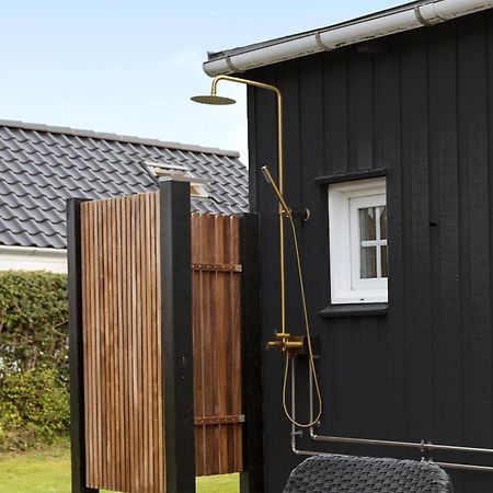 Beach Front Home In Sjolund With Kitchen Eksteriør billede